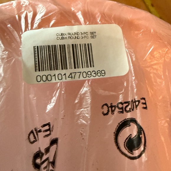 TUPPERWARE ROUND 3 PIECE SET - Picture 3 of 7